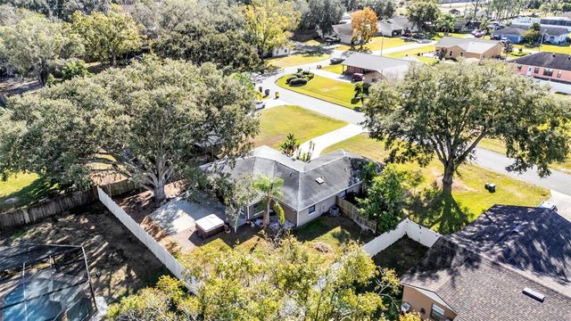 804 SCOTT LAKE VILLAGE N, Lakeland, FL 33813