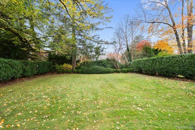 71 Midchester Avenue, White Plains, NY 10606