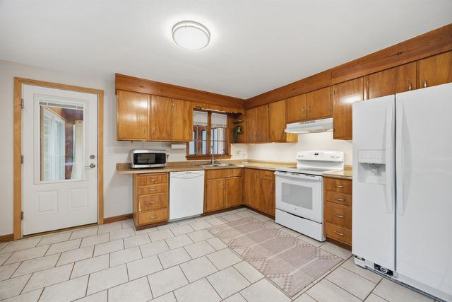 15 Henderson Road, Gilford, NH 03249