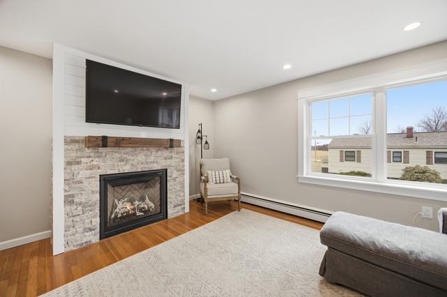 15 Henderson Road, Gilford, NH 03249