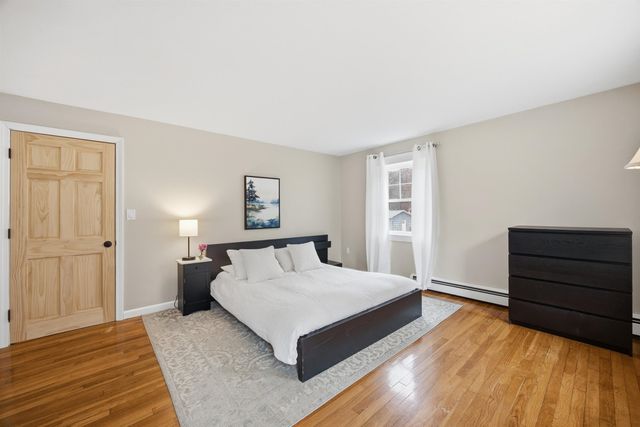 15 Henderson Road, Gilford, NH 03249