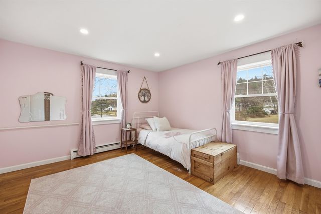 15 Henderson Road, Gilford, NH 03249