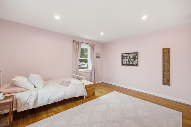 15 Henderson Road, Gilford, NH 03249