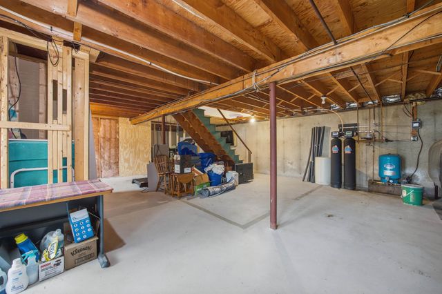 15 Henderson Road, Gilford, NH 03249