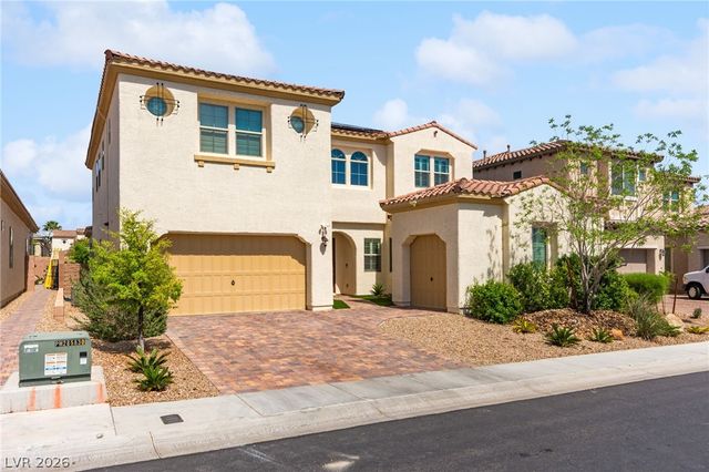 326 Grassy Pines Court, Las Vegas, NV 89148