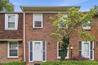 639 Dlyn Street, Columbus, OH 43228