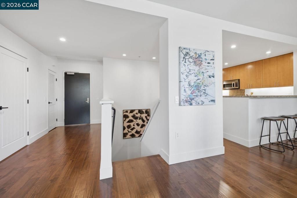 Image 2 of property listing at 438 W Grand Ave 418, Oakland, CA 94612