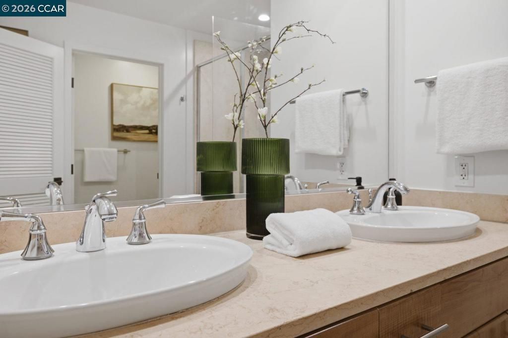 Image 41 of property listing at 438 W Grand Ave 418, Oakland, CA 94612