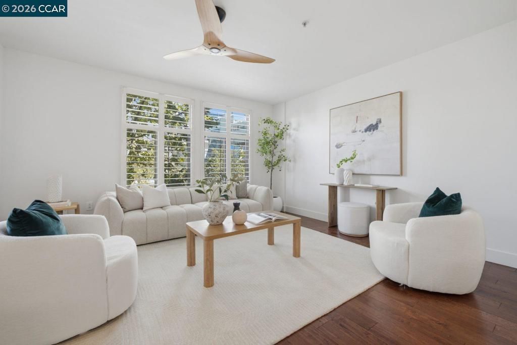 Image 8 of property listing at 438 W Grand Ave 418, Oakland, CA 94612