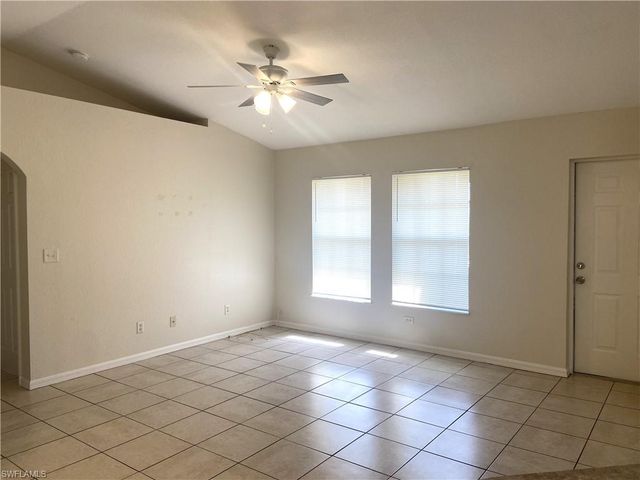 4401 NE 22nd PL, Cape Coral, FL 33909