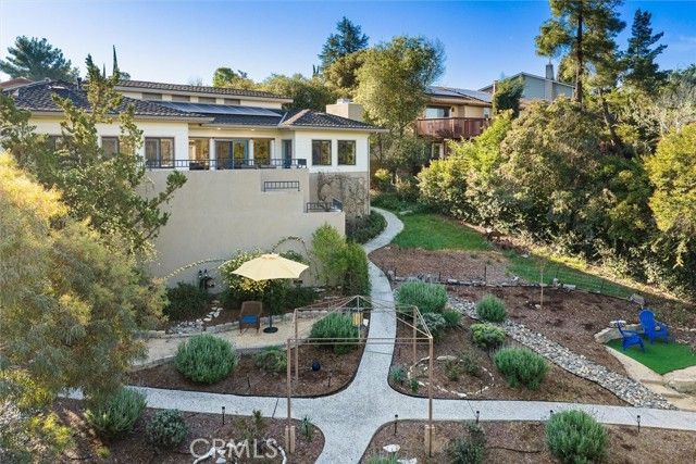 1020 Par, Paso Robles, CA 93446