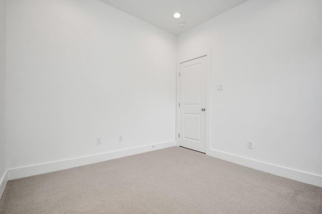 420 Janisch Road F, Houston, TX 77018