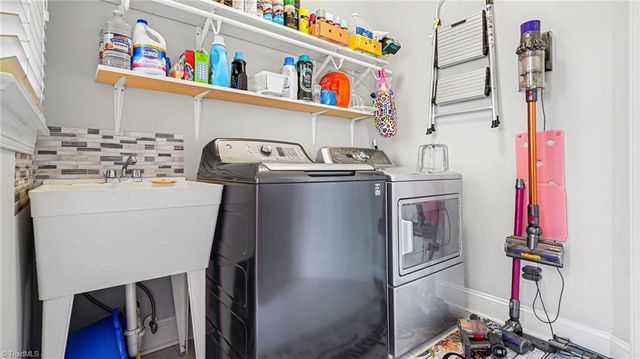8200 Styers Ferry Road, Clemmons, NC 27012