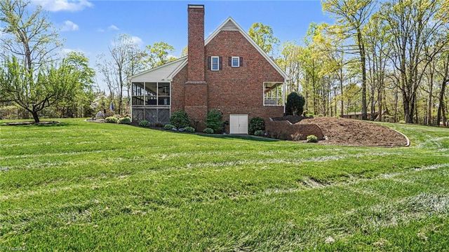 8200 Styers Ferry Road, Clemmons, NC 27012