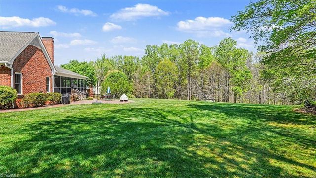 8200 Styers Ferry Road, Clemmons, NC 27012