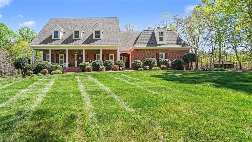 8200 Styers Ferry Road, Clemmons, NC 27012