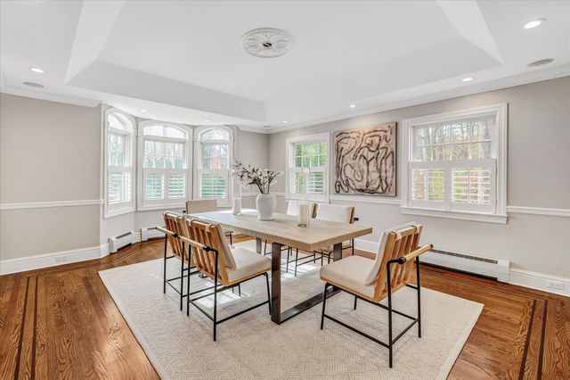 139 Jelliff Mill Road, New Canaan, CT 06840