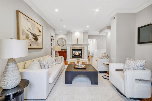 139 Jelliff Mill Road, New Canaan, CT 06840