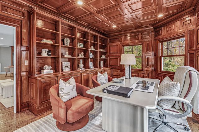 139 Jelliff Mill Road, New Canaan, CT 06840