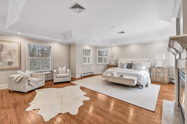 139 Jelliff Mill Road, New Canaan, CT 06840