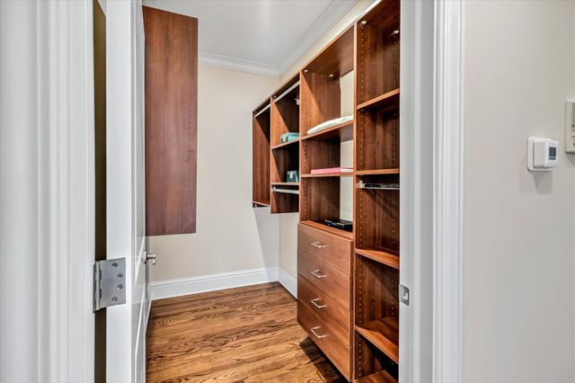 139 Jelliff Mill Road, New Canaan, CT 06840