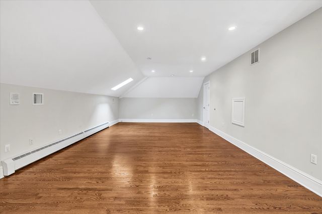 139 Jelliff Mill Road, New Canaan, CT 06840