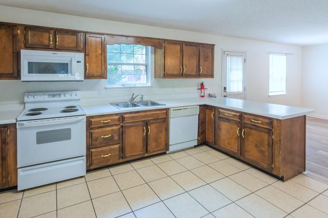 1240 N Concord Road E, Chattanooga, TN 37421
