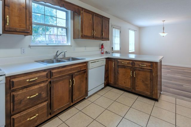 1240 N Concord Road E, Chattanooga, TN 37421