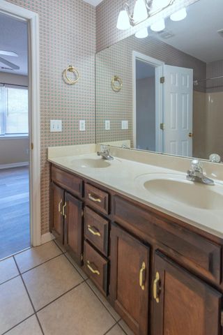 1240 N Concord Road E, Chattanooga, TN 37421