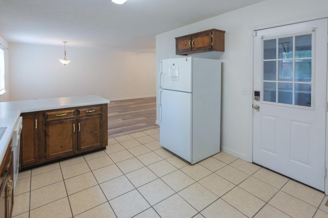 1240 N Concord Road E, Chattanooga, TN 37421