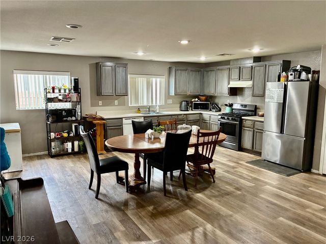 3025 Hartley Cove Avenue, North Las Vegas, NV 89081