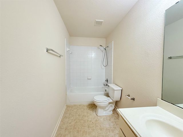 431 Mantova Drive, Houston, TX 77073