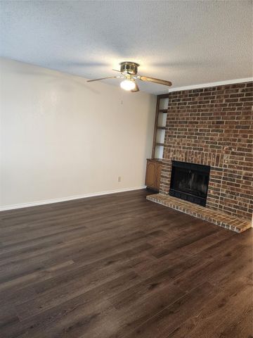 5029 Winder Court D, North Richland Hills, TX 76180