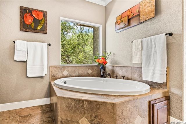 563 Cambridge, New Braunfels, TX 78132