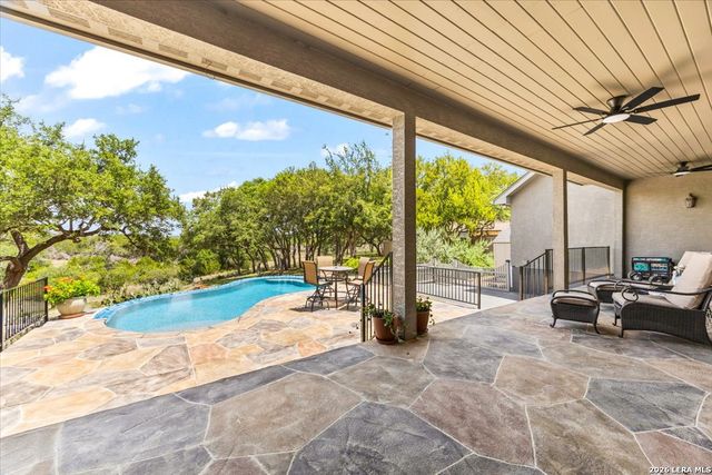 563 Cambridge, New Braunfels, TX 78132