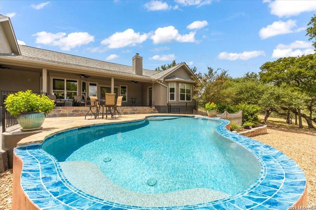 563 Cambridge, New Braunfels, TX 78132