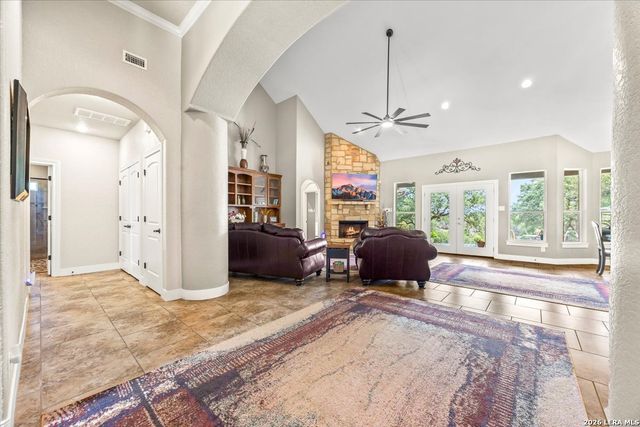 563 Cambridge, New Braunfels, TX 78132