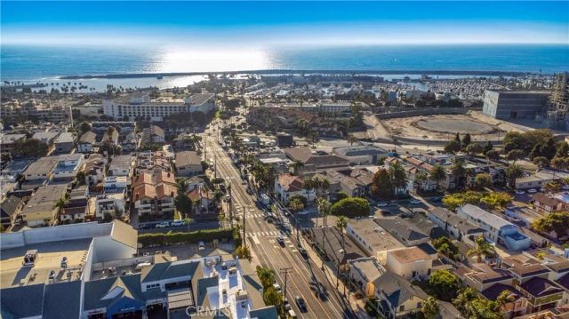 502 N Elena Avenue, Redondo Beach, CA 90277