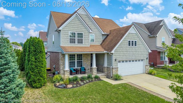 8066 Chestnut Drive, Westland, MI 48185