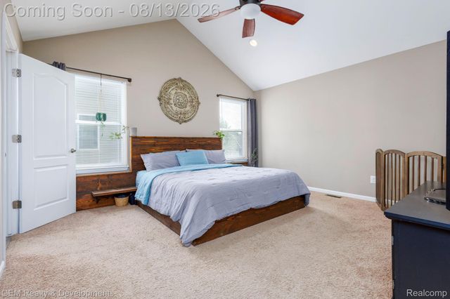 8066 Chestnut Drive, Westland, MI 48185