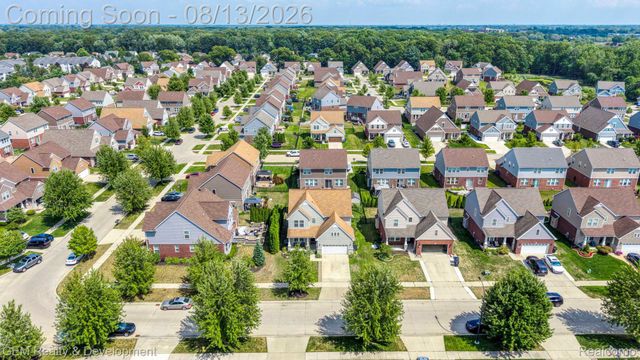 8066 Chestnut Drive, Westland, MI 48185