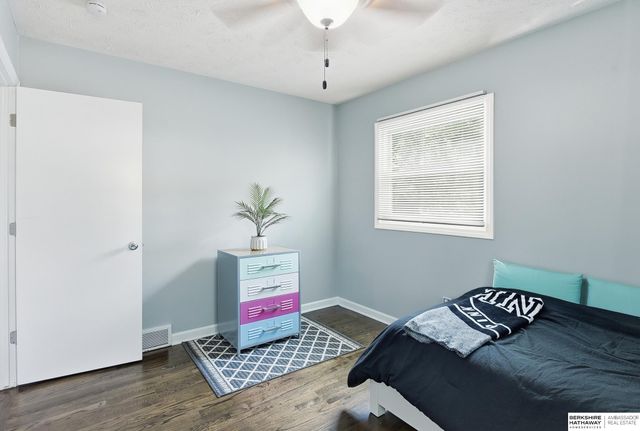 1411 Sunbury Drive, Bellevue, NE 68005