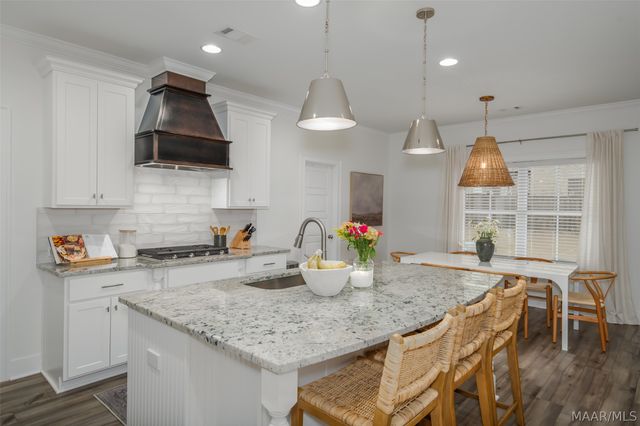 1286 Charleston Drive, Prattville, AL 36066