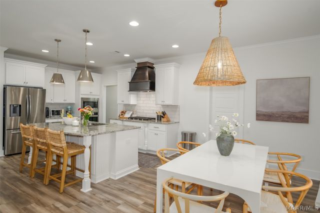 1286 Charleston Drive, Prattville, AL 36066