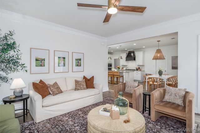 1286 Charleston Drive, Prattville, AL 36066