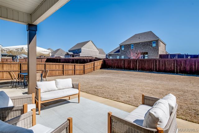 1286 Charleston Drive, Prattville, AL 36066