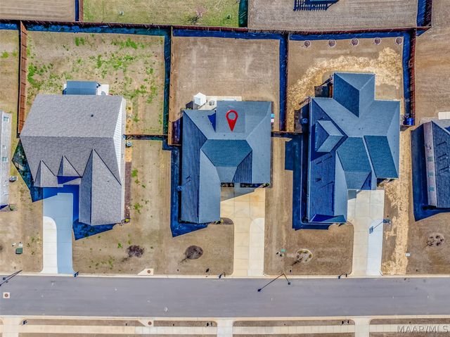 1286 Charleston Drive, Prattville, AL 36066