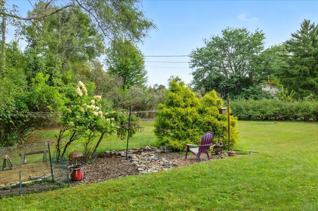 15250 Stevens Avenue, Burnsville, MN 55306