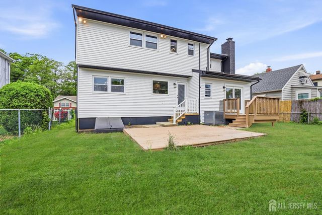 18 muth Street, South Amboy, NJ 08879