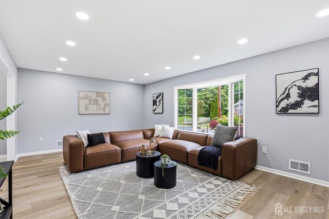 18 muth Street, South Amboy, NJ 08879